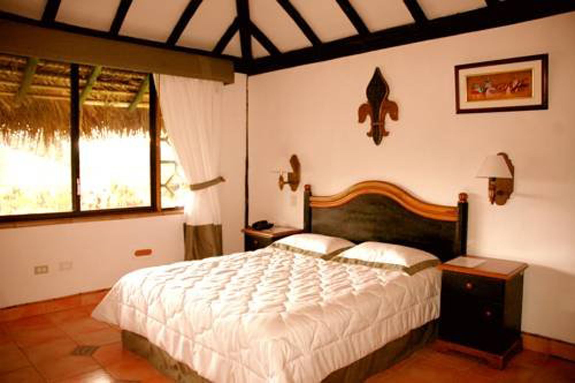 Rainbow Safari Resort Sauraha Εξωτερικό φωτογραφία